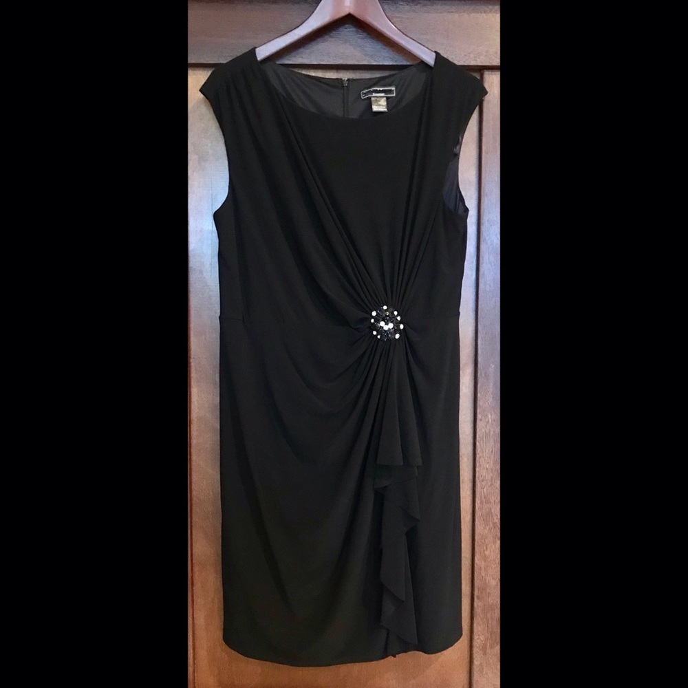 NWOT Black Dress